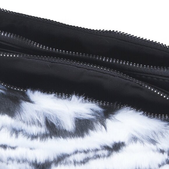 Luxe Fashion Classic Faux Fur Clutch | 1-Piece | Zebra - Picture 6 of 6